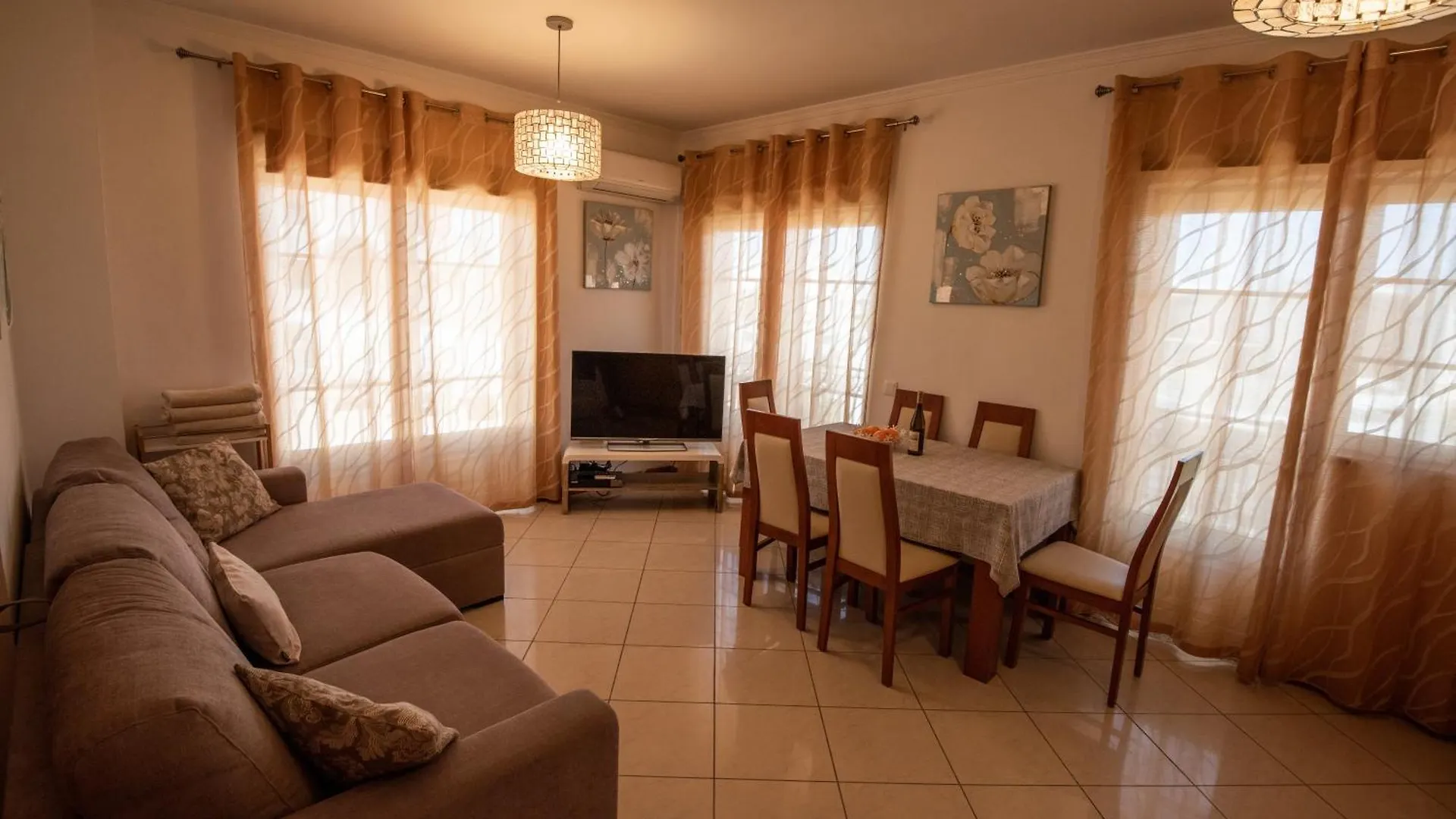 Charm Apartment T2 All With Big Terrace Albufeira Self Check-In